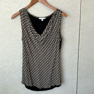 Black and White Patterned Women's Top